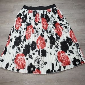 LuLaRoe Jill skirt